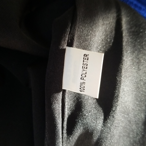 Rose Print Mini Dress - Picture 9 of 13